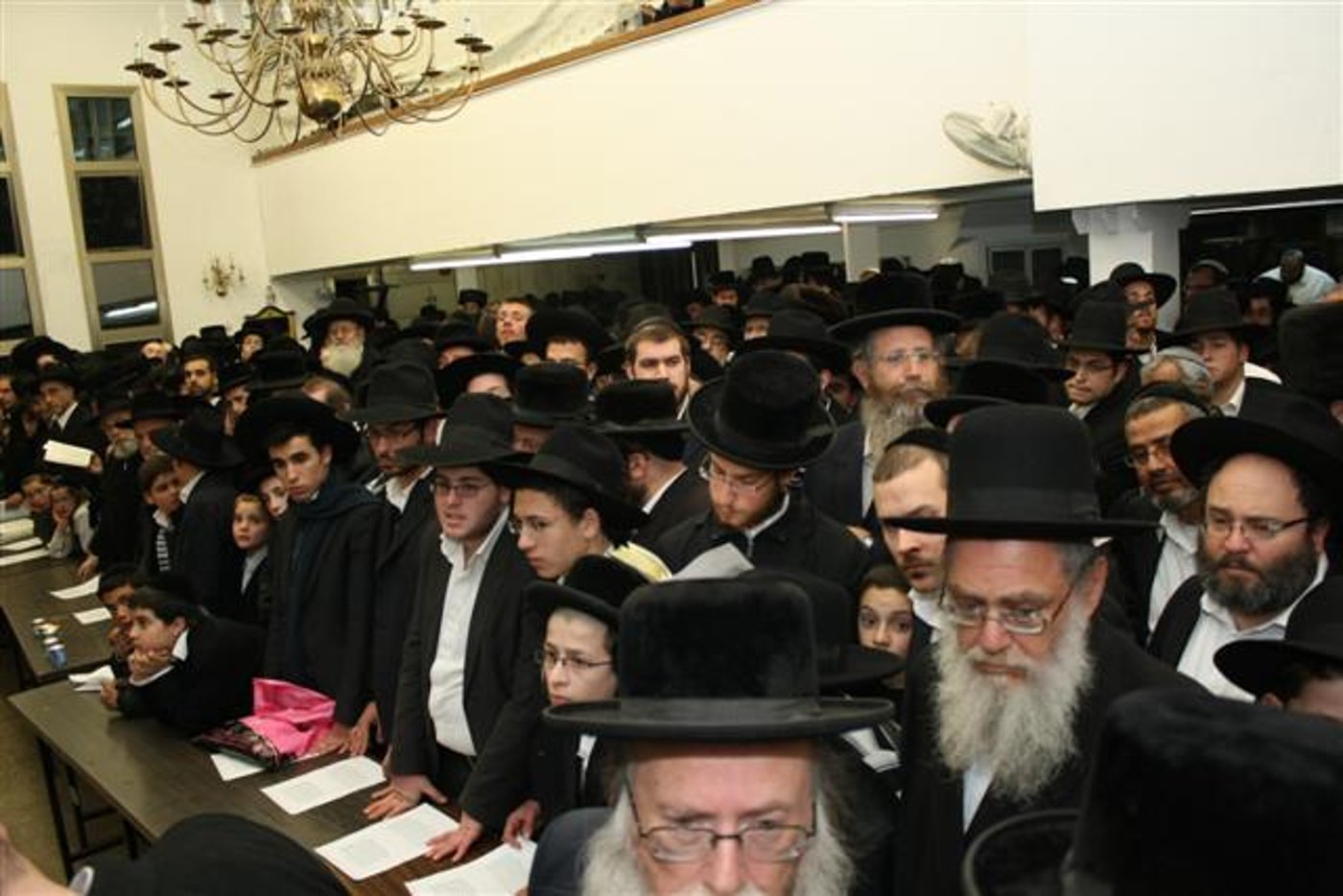 אלפים ליוו למנוחות את האדמו"ר מבוסטון זצ"ל