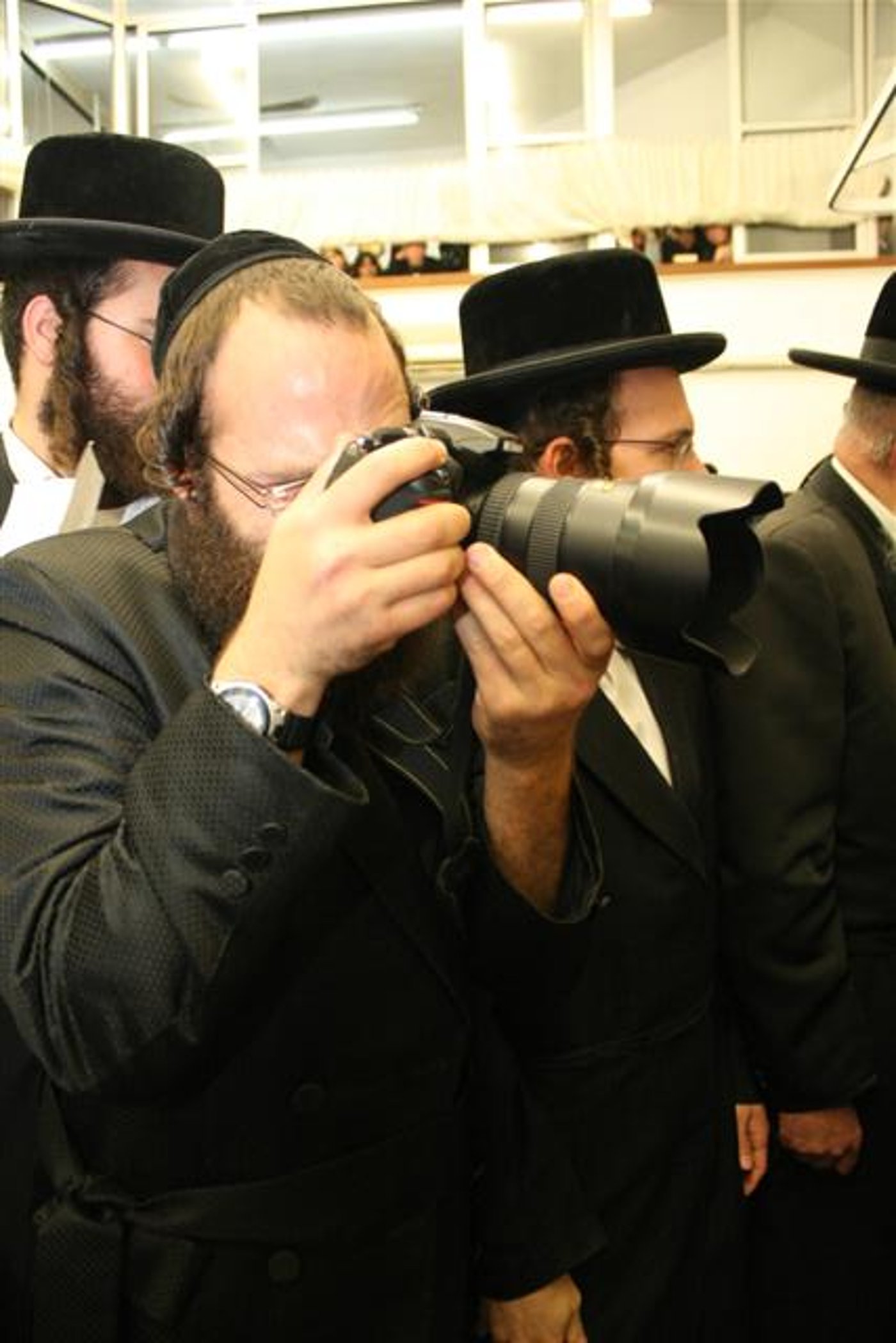 אלפים ליוו למנוחות את האדמו"ר מבוסטון זצ"ל