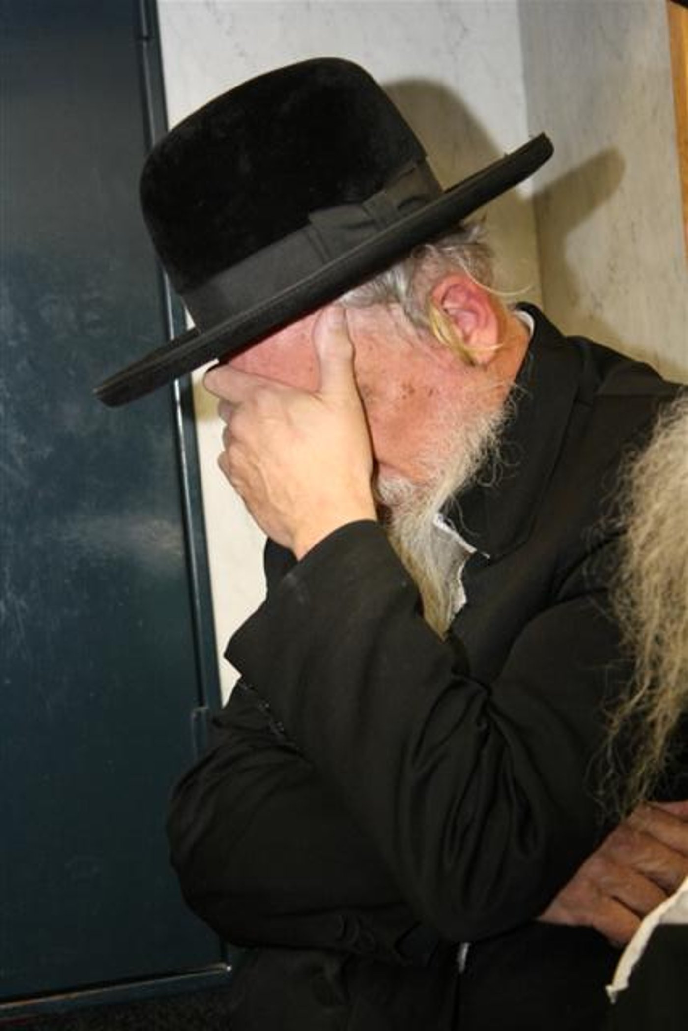 אלפים ליוו למנוחות את האדמו"ר מבוסטון זצ"ל