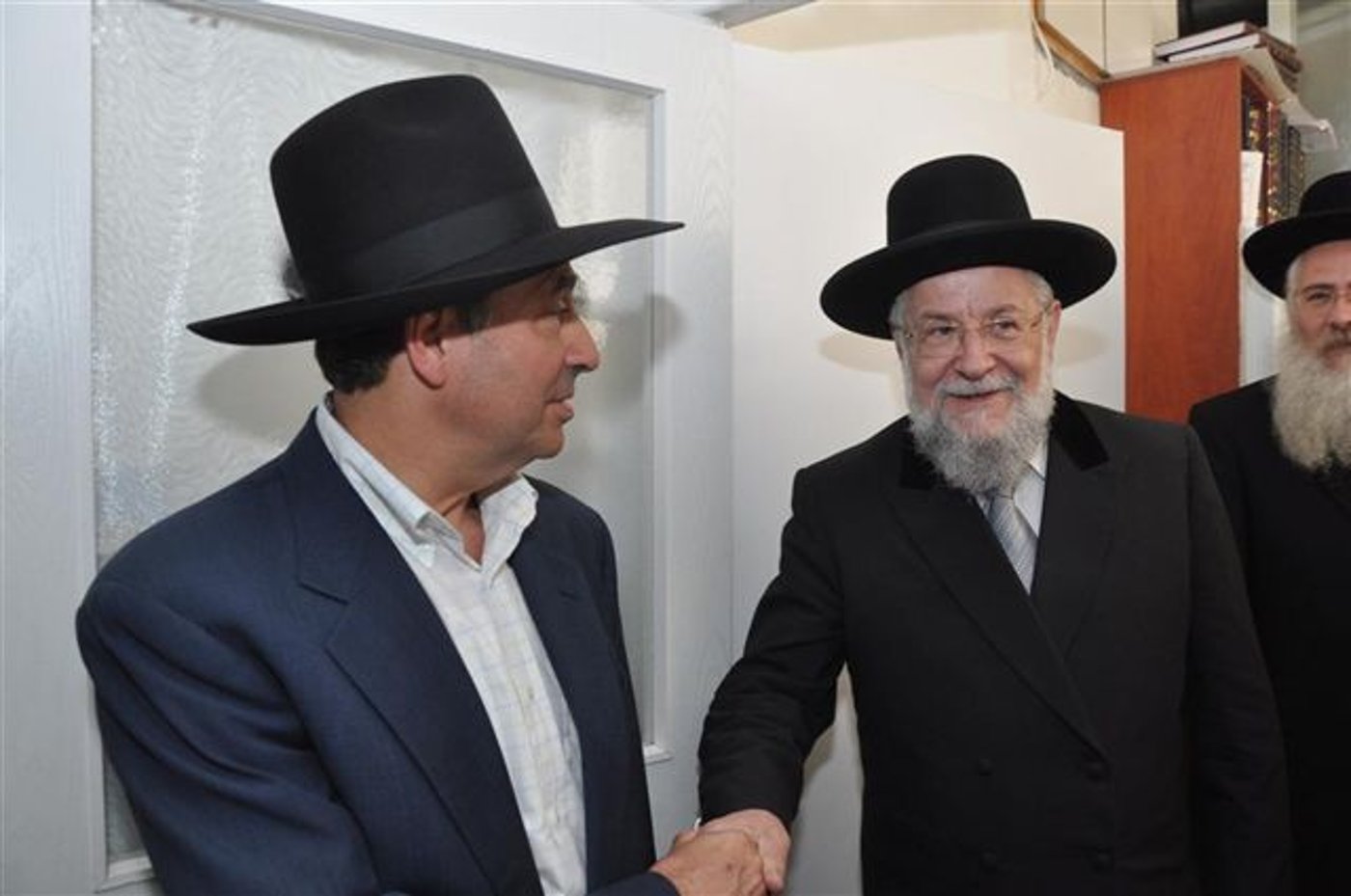הרב לאו ובנו אצל הגרי"ש אלישיב