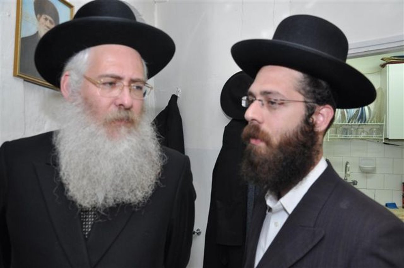 הרב לאו ובנו אצל הגרי"ש אלישיב