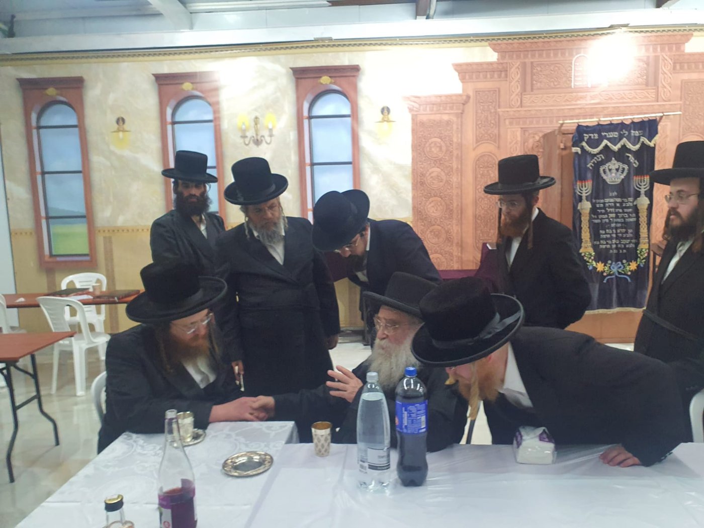 גאב"ד מאקאווא בביקור בספינקא בית שמש