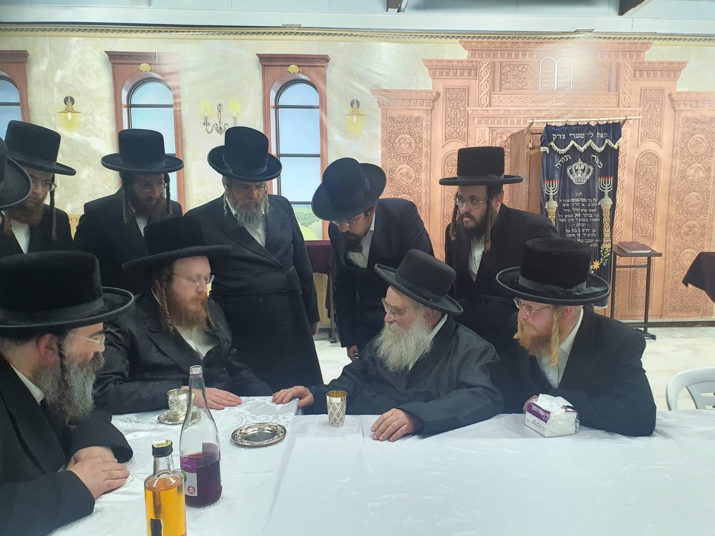 גאב"ד מאקאווא בביקור בספינקא בית שמש