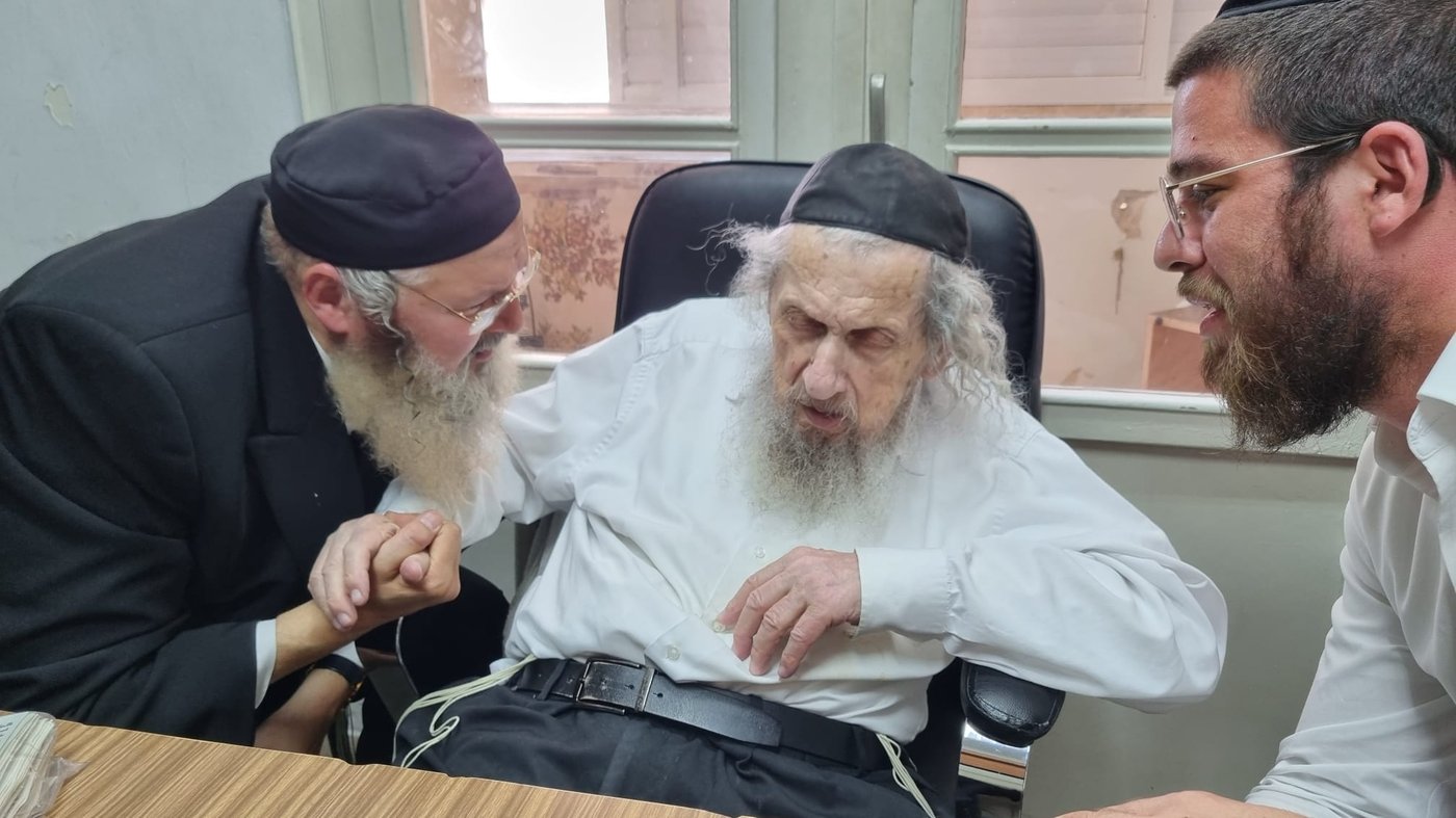 זופניק בכיכר • כל התמונות, הנייעס והחשיפות של השבוע