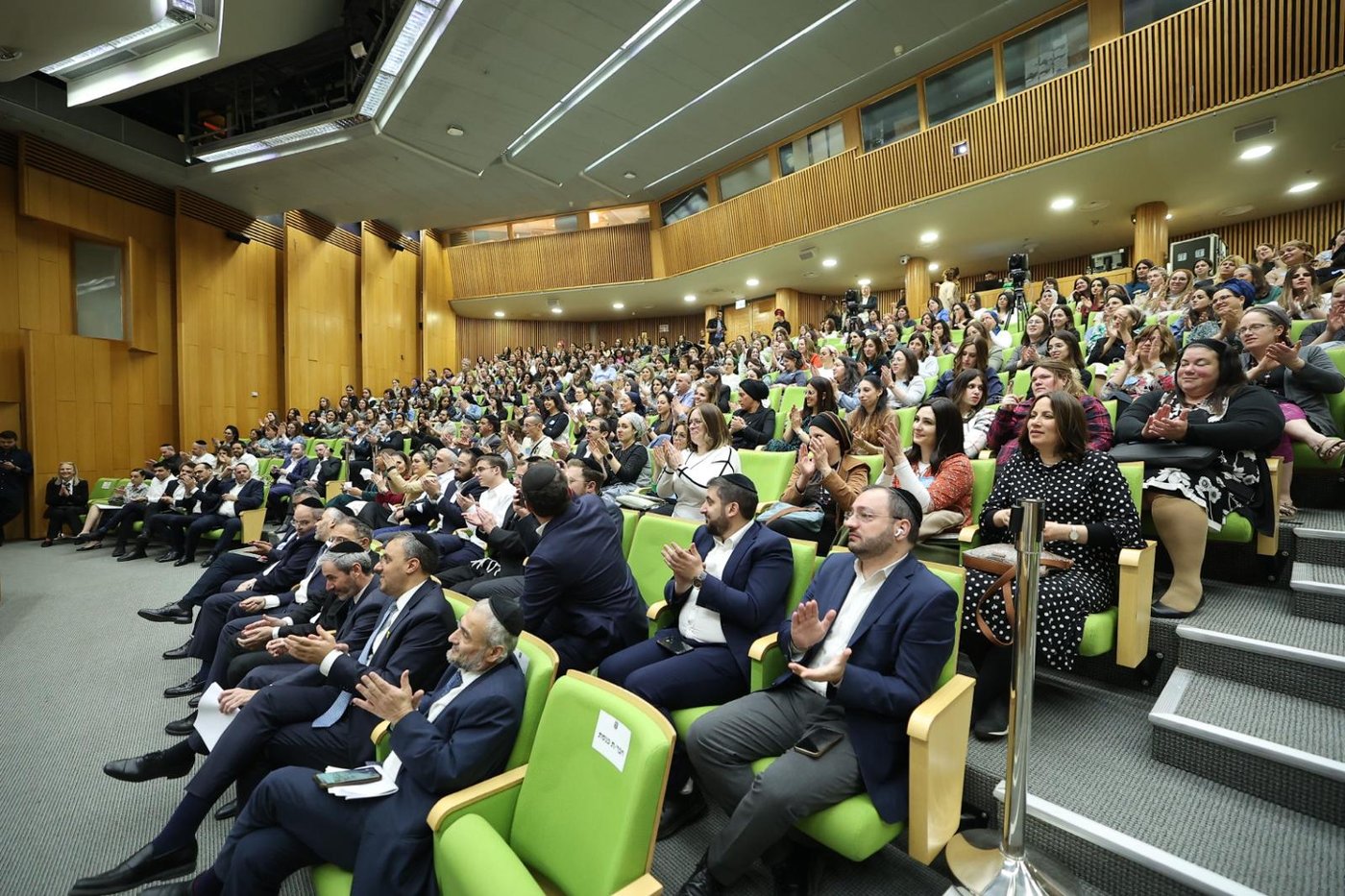 ההורים הנרגשים זכו להוקרה מהח"כים ביום המודעות העולמי לאוטיזם