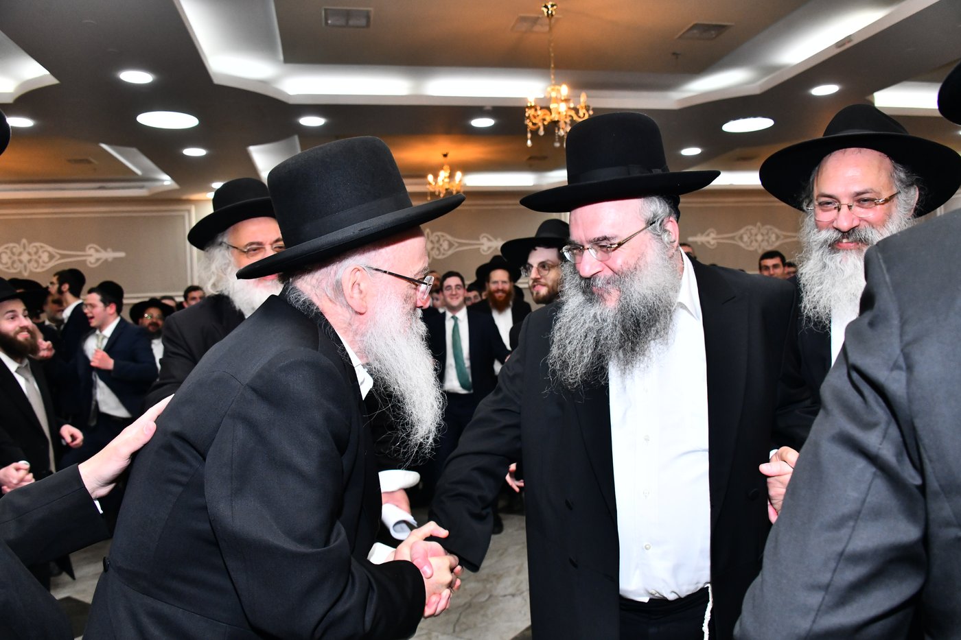 הגרי"ש קנייבסקי חיתן את ביתו
