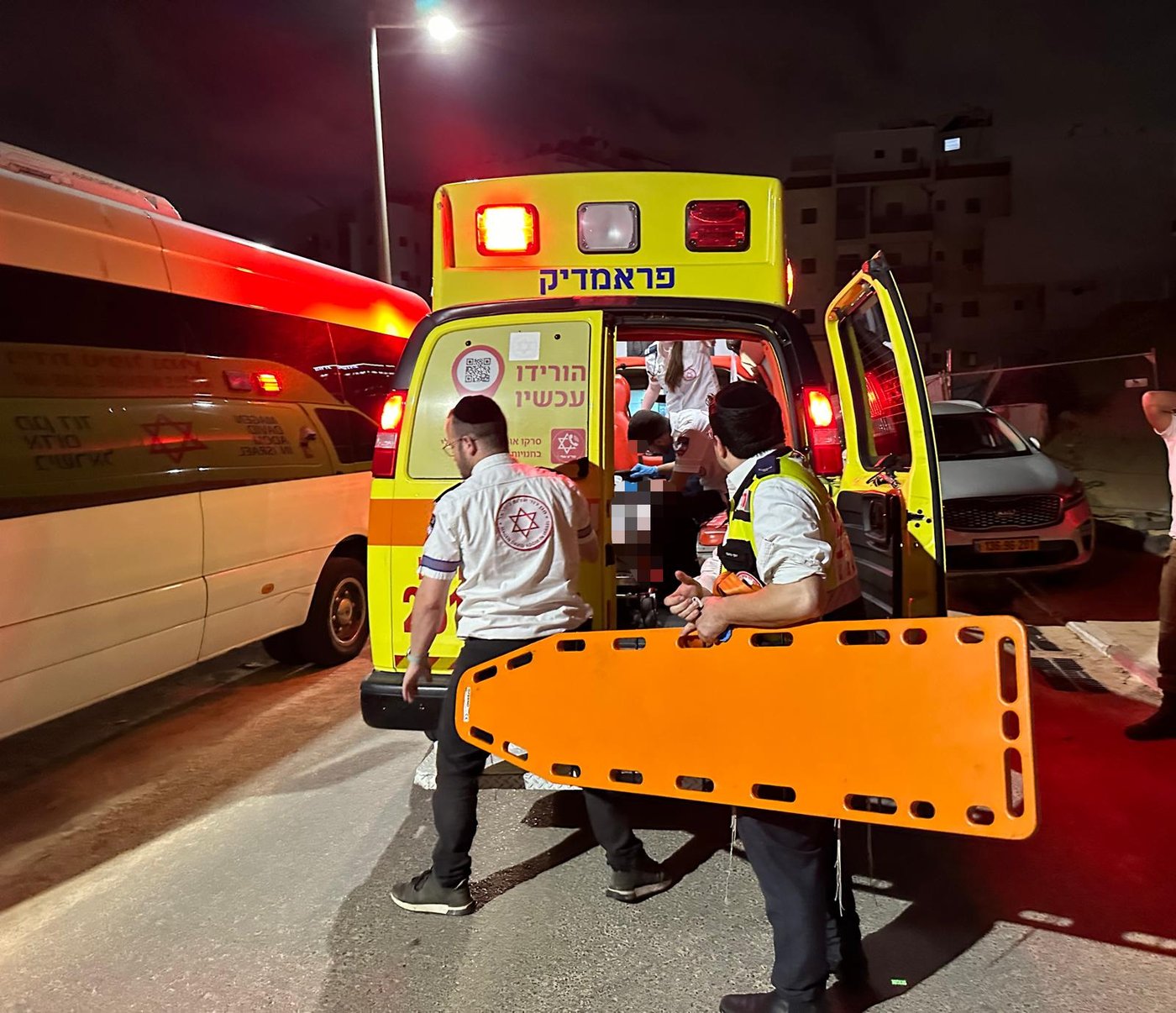 בני ברק: צעיר נחבל בראשו באמצע משחק כדורגל ופונה לבית החולים