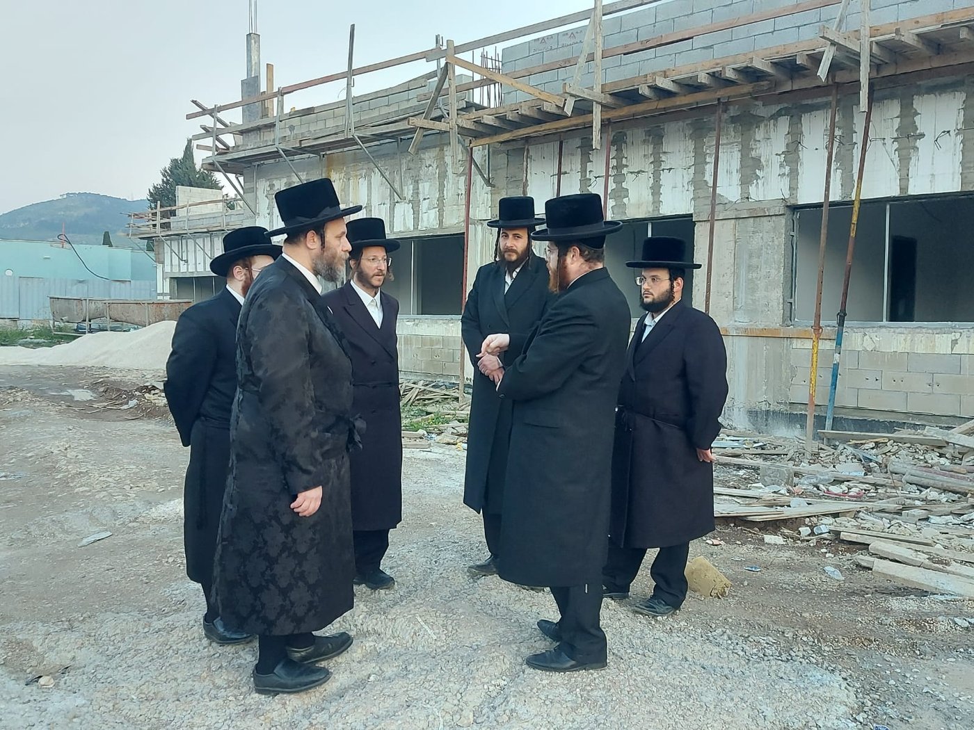הגה"צ אב"ד ויזניץ אלעד, בביקור בעפולה