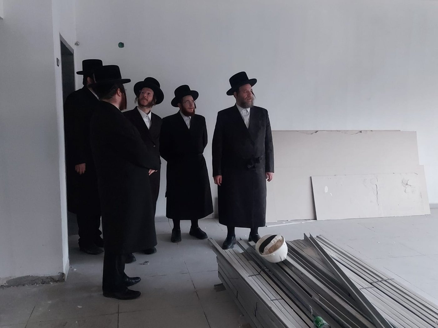 הגה"צ אב"ד ויזניץ אלעד, בביקור בעפולה