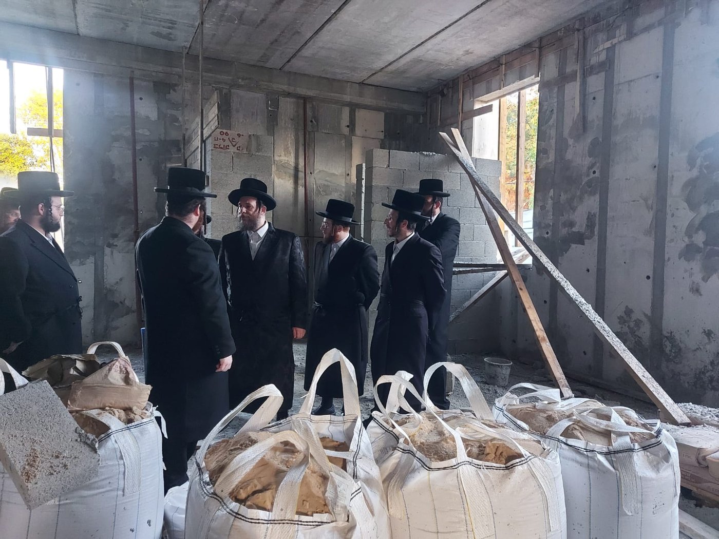 הגה"צ אב"ד ויזניץ אלעד, בביקור בעפולה