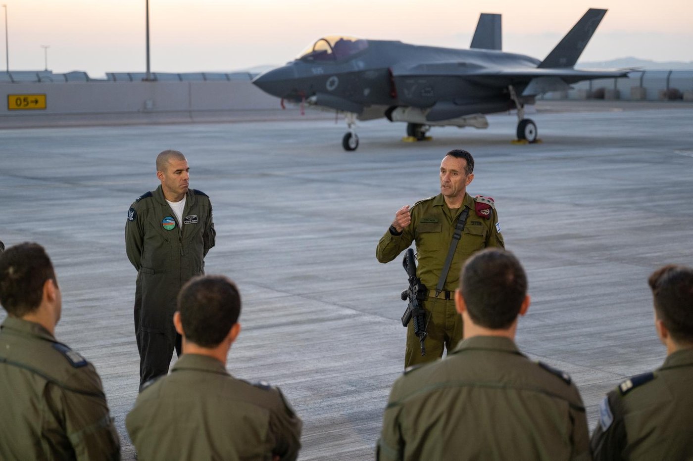 הרמטכ"ל: "תהיה תגובה" | בכיר איראני: "מוכנים עם נשק שלא עשינו בו שימוש"