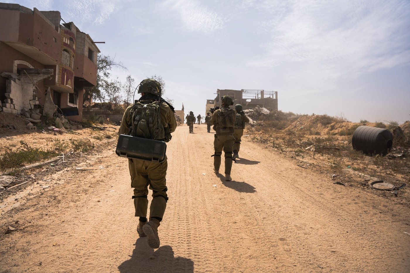 כוחות אוגדה 99 החלו במשימות ההגנה וההתקפה ברצועה