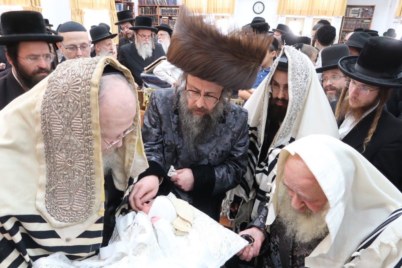 שמחת הברית בחצרות מעליץ - דעעש - ביאלה בית שמש