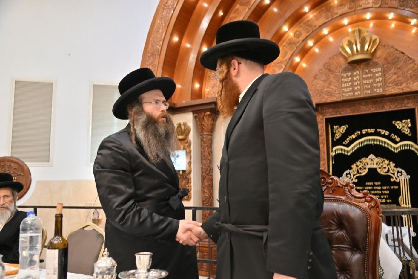 טיש הילולא בקאליב