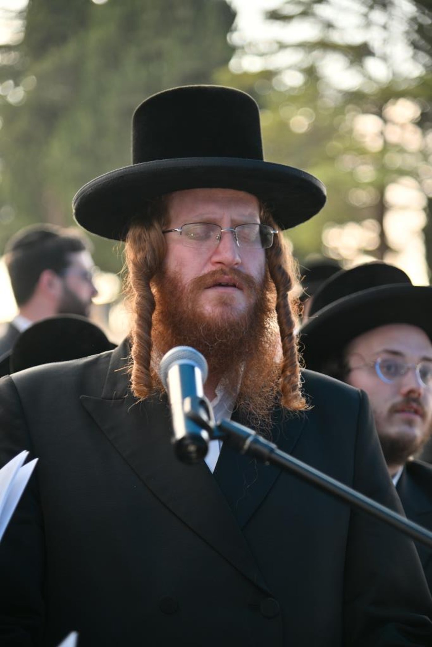 טיש הילולא בקאליב