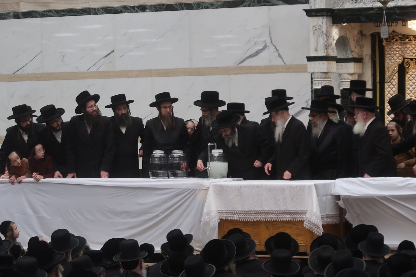 פסח תשפ"ד בחצר חסידות סאטמר
