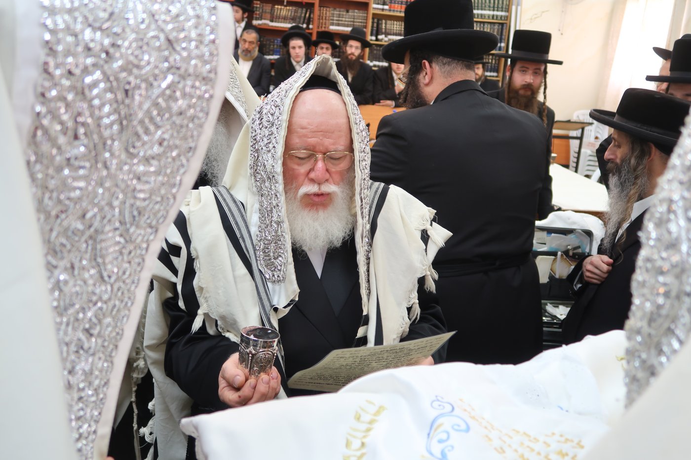 שמחת הברית בחצרות שומרי אמונים אשדוד - שאץ ויזניץ - ליטשיק