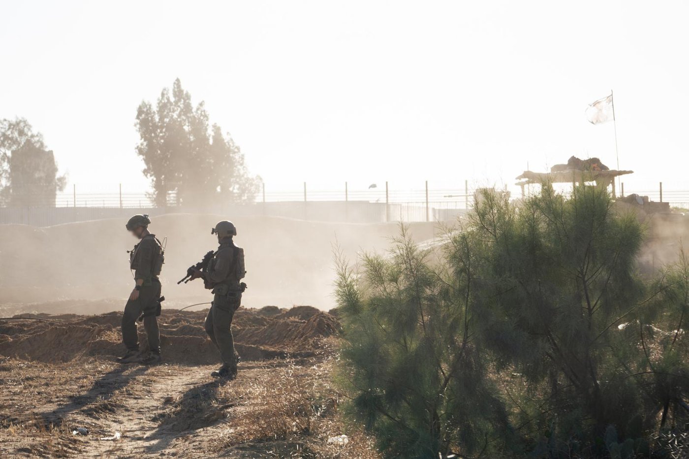 חיילים נעקצו ונפצעו | צה"ל השלים את כיתור מזרח רפיח וחיסל עשרות מחבלים