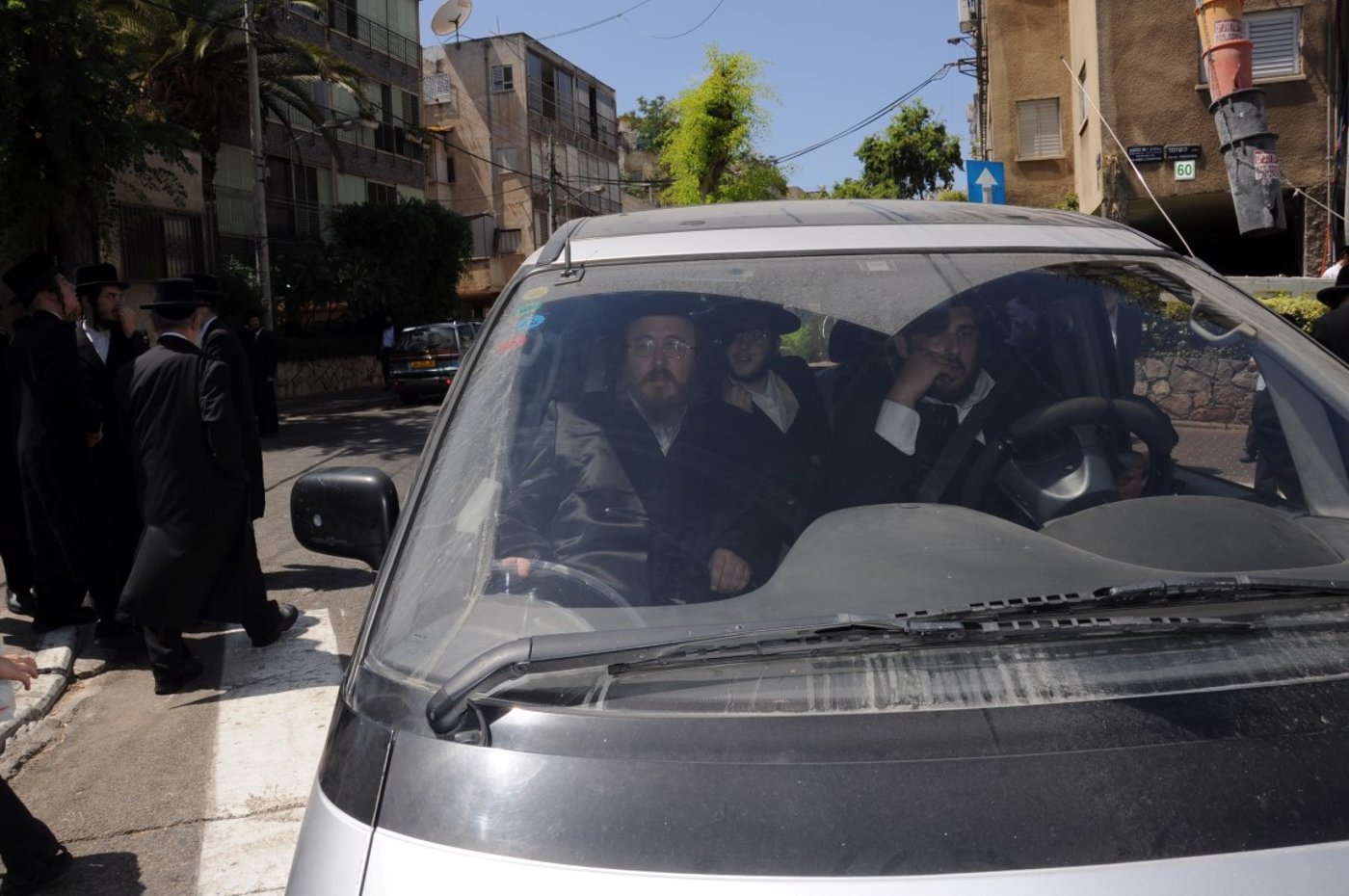 שוקי לרר מגיש: גלריית ענק מחיי האדמו"ר מביאלה זצ"ל