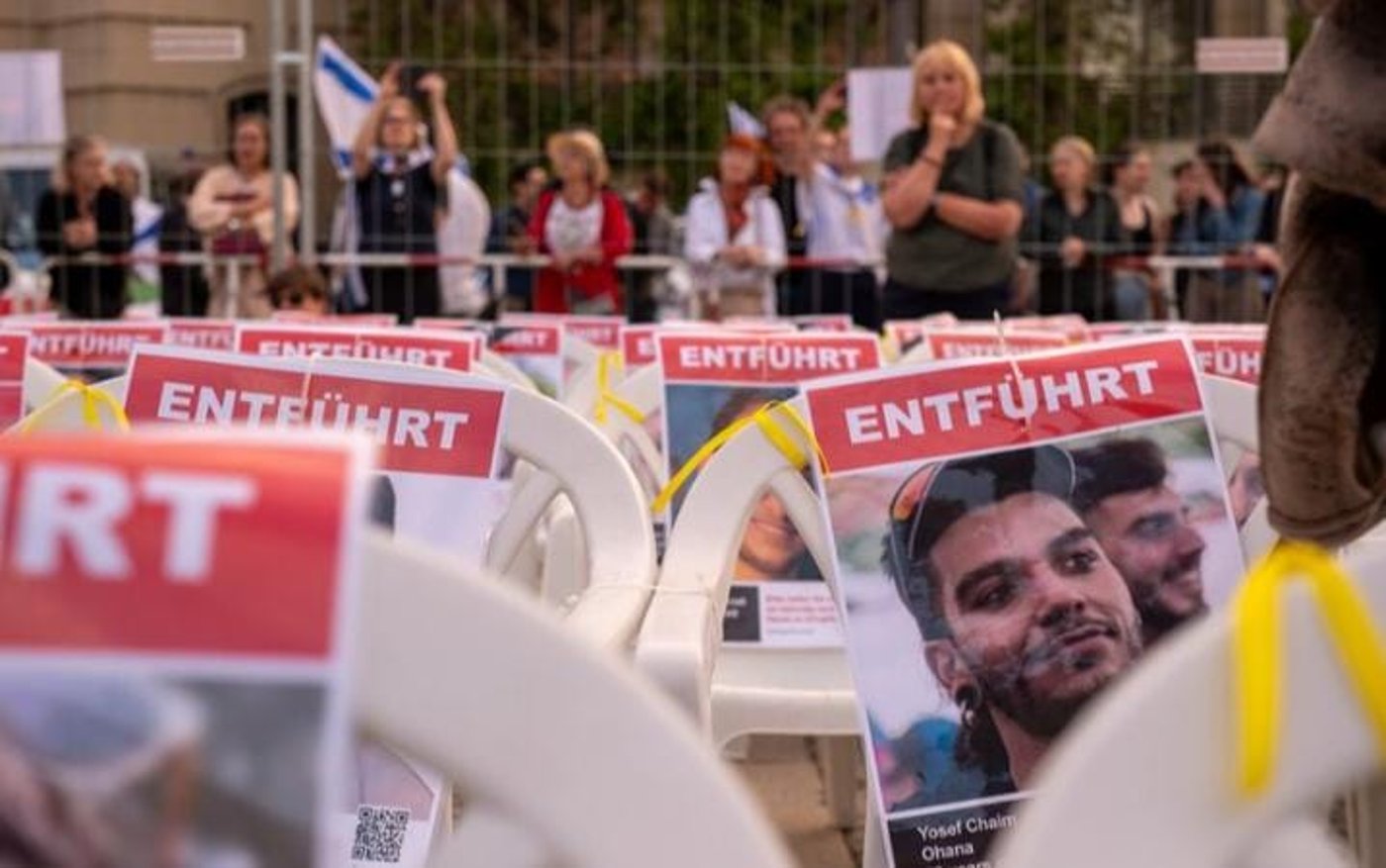 גרמניה: כיכר 'בבא פלאץ' שונה לשבועיים ל'כיכר החטופים'