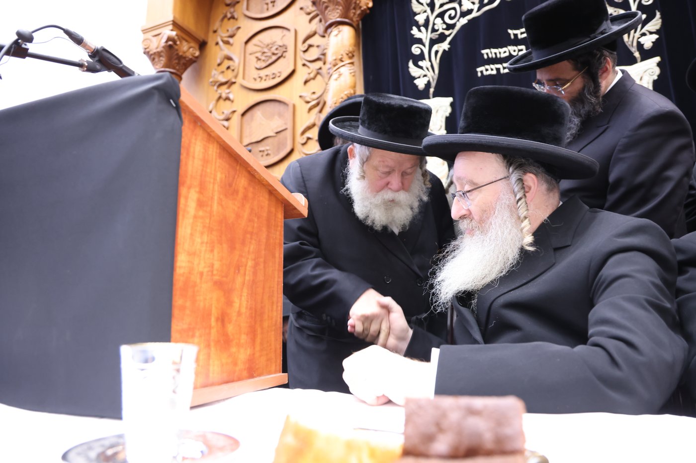 מעמד ההכתרה בביאלה