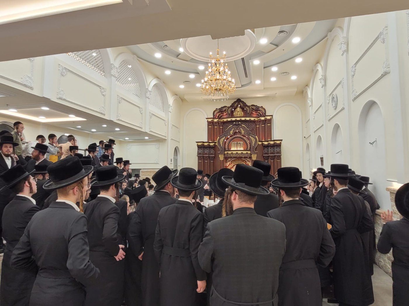 פסח שני בחצה"ק נדבורנה אלעד