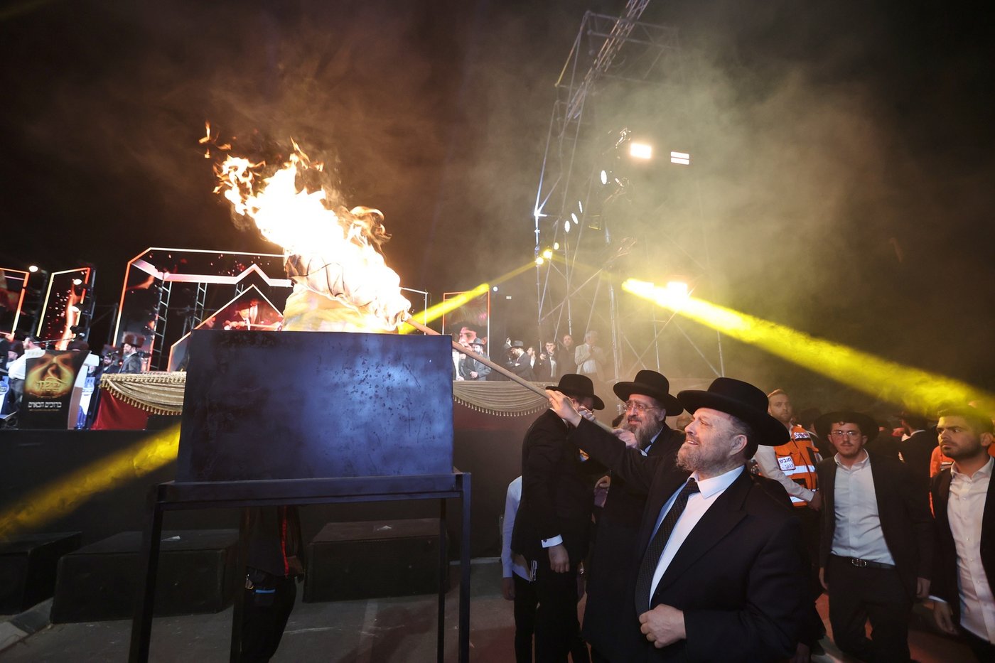 ההדלקה המרכזי ע"י קהילות הספרדיות בב"ש