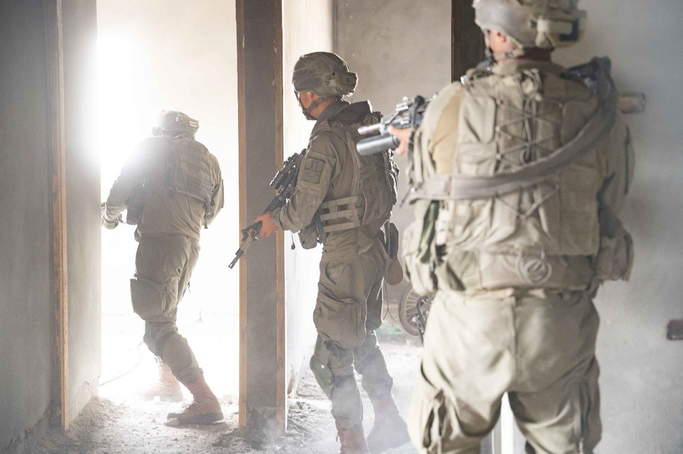 הלחימה בג'באליה מתרחבת למזרח; קרבות פנים מול פנים