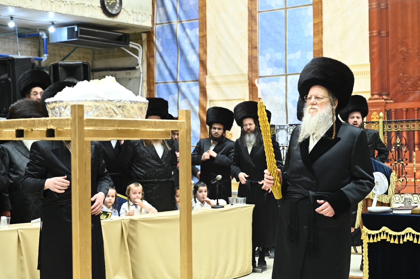 ל"ג בעומר בחצה"ק מודז'יץ