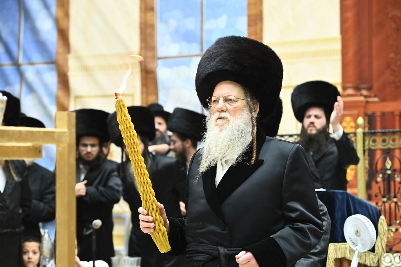 ל"ג בעומר בחצה"ק מודז'יץ