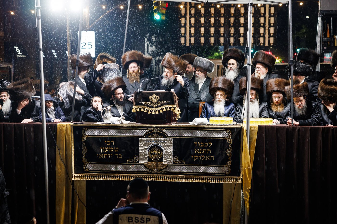 ל"ג בעומר בחצה"ק באבוב 45