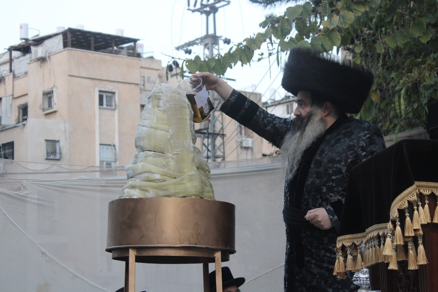 ל"ג בעומר בחצה"ק זוטשקא