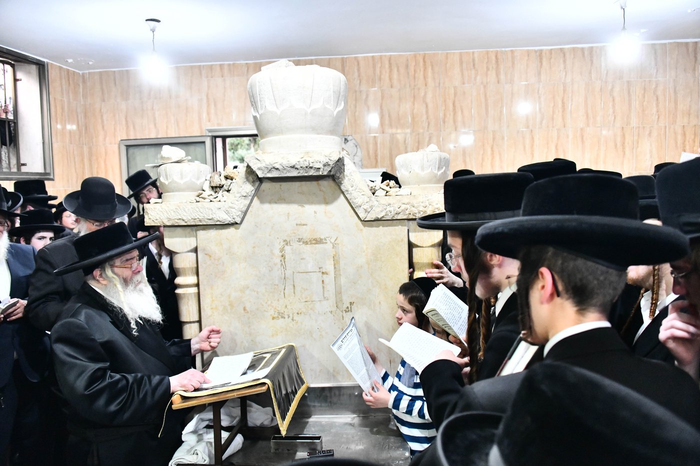 הילולא בקרעטשניף ירושלים