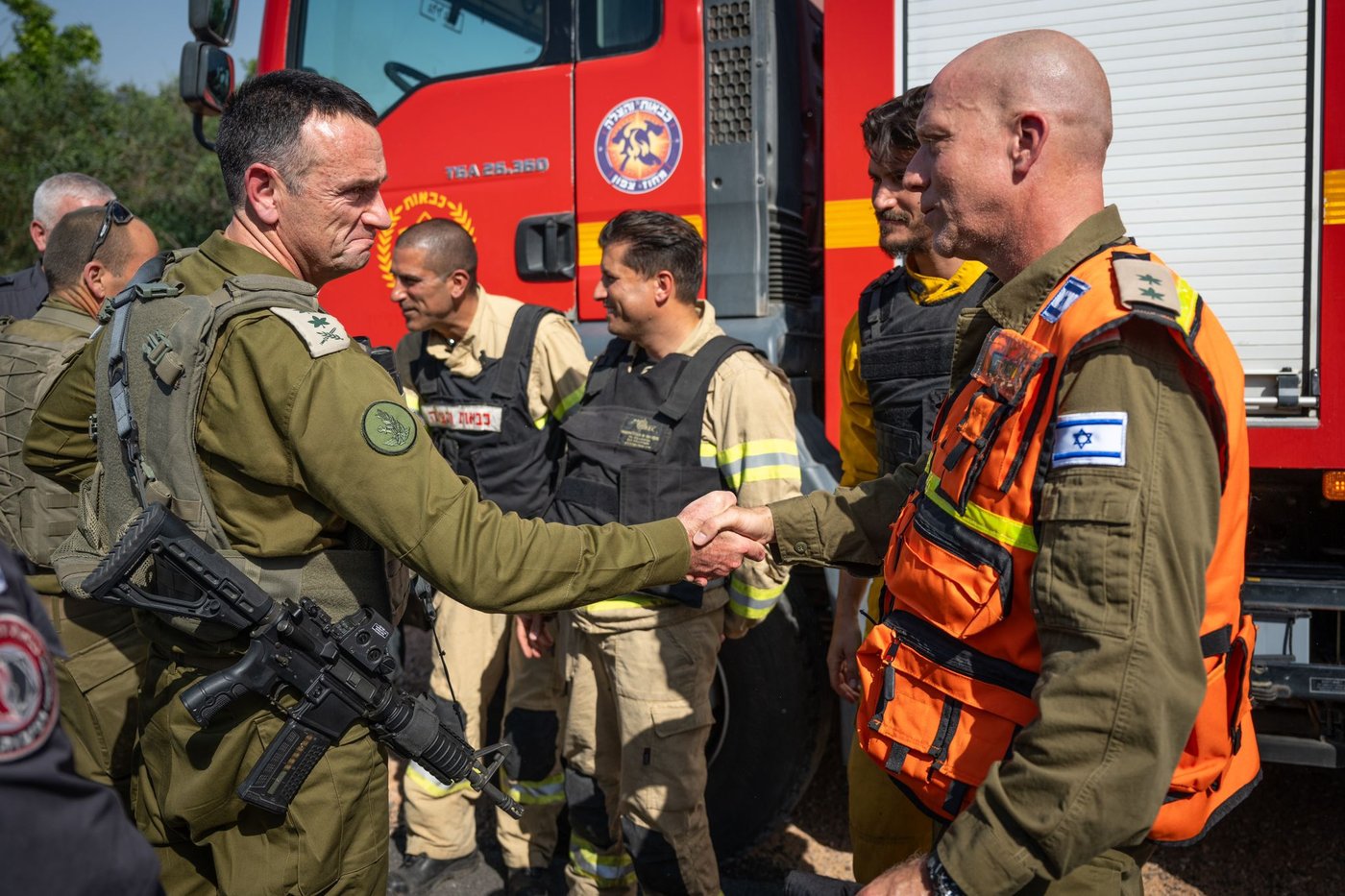 סיור הרמטכ"ל ובכירי כבאות והצלה בצפון הארץ