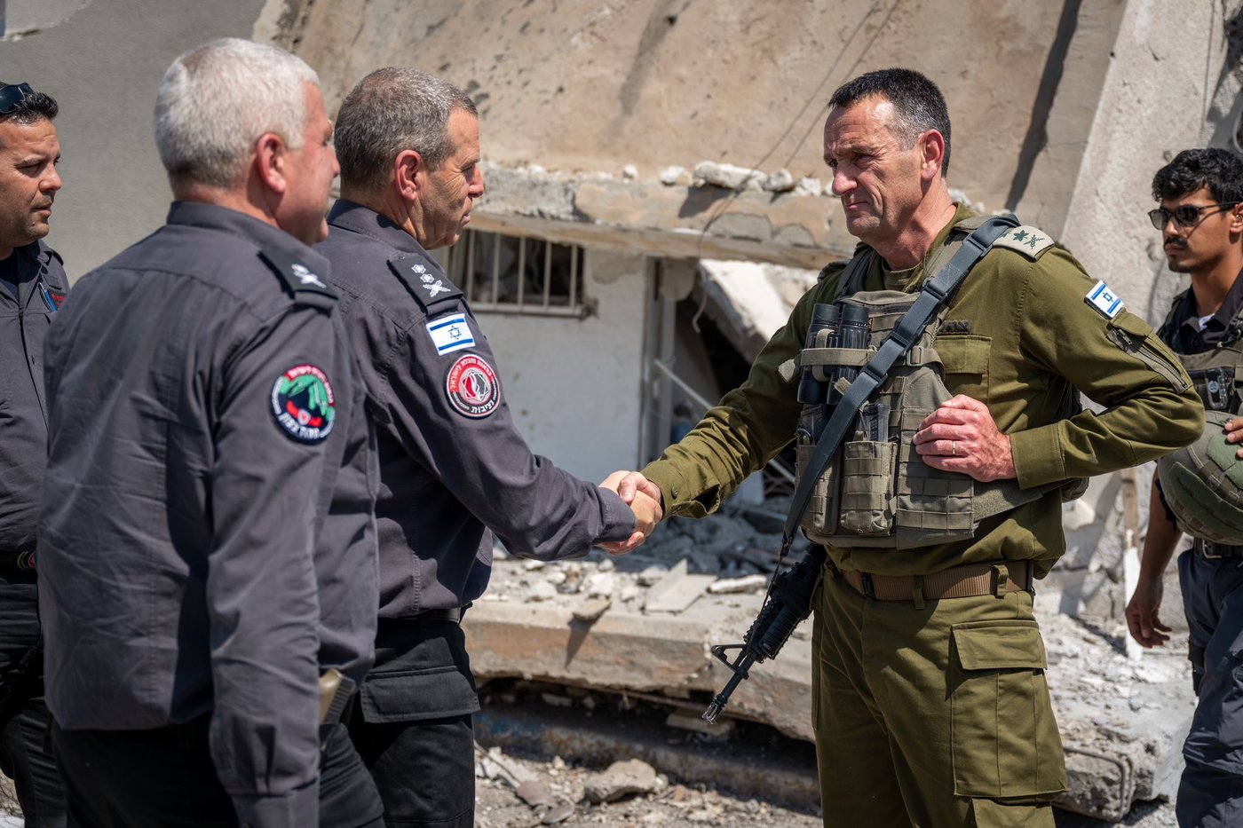 סיור הרמטכ"ל ובכירי כבאות והצלה בצפון הארץ