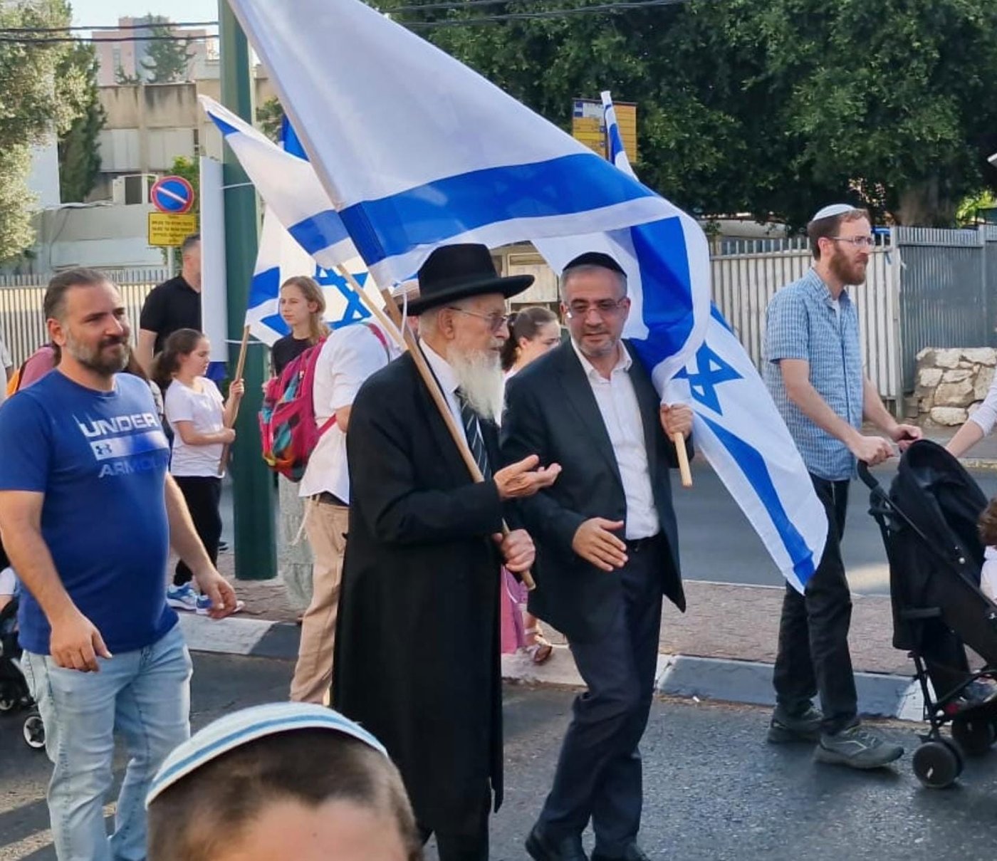 זופניק בכיכר • כל התמונות, הנייעס והחשיפות של השבוע