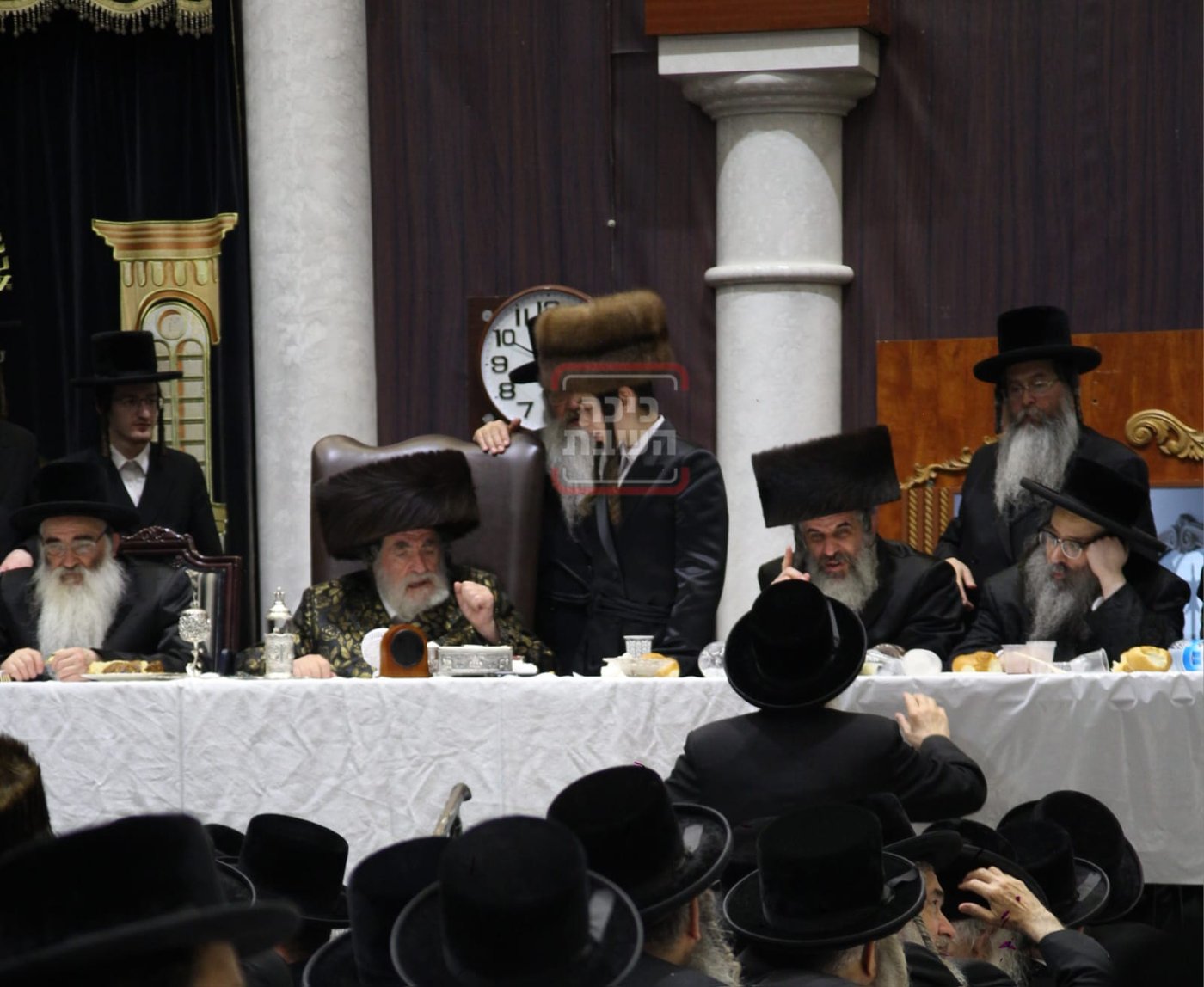 שמחת הבר מצווה לנכד האדמו"ר מויז'ניץ