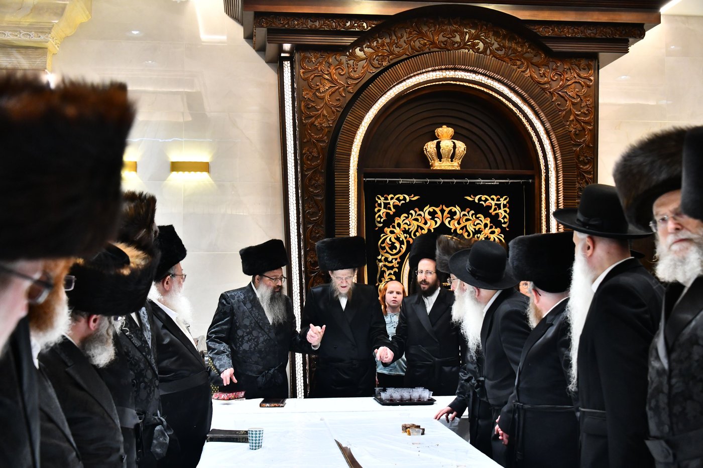 טיש נעילת החג בחצה"ק אלכסנדר ארה"ב