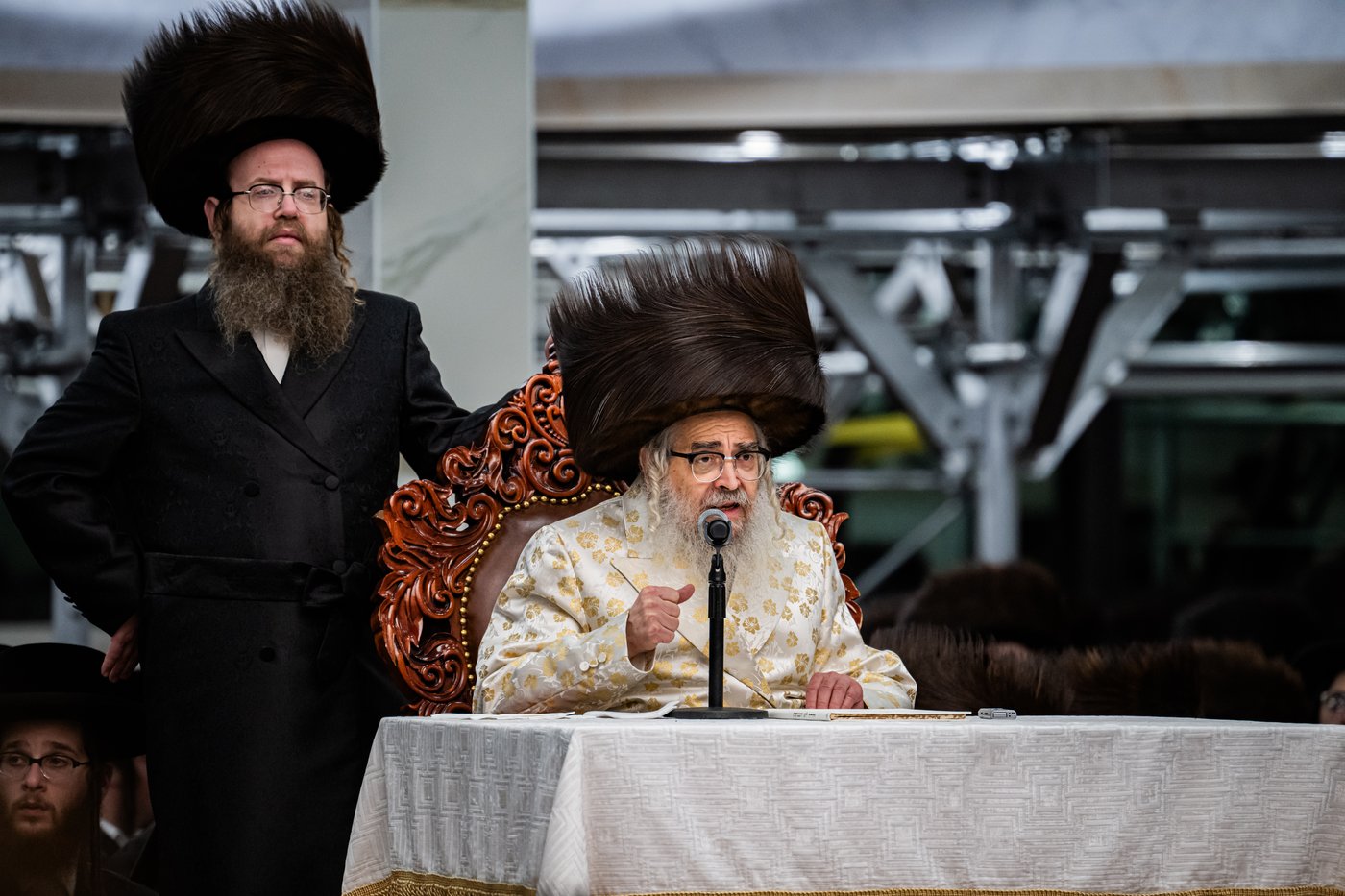 חג השבועות בצל האדמו"ר מסאטמר