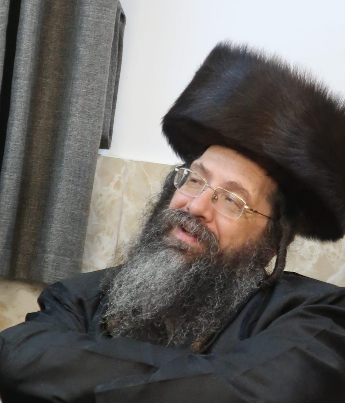 הרב אברהם שמעון ברזסקי ז"ל, בשמחת השבע ברכות שעה קצרה לפני שהתמוטט