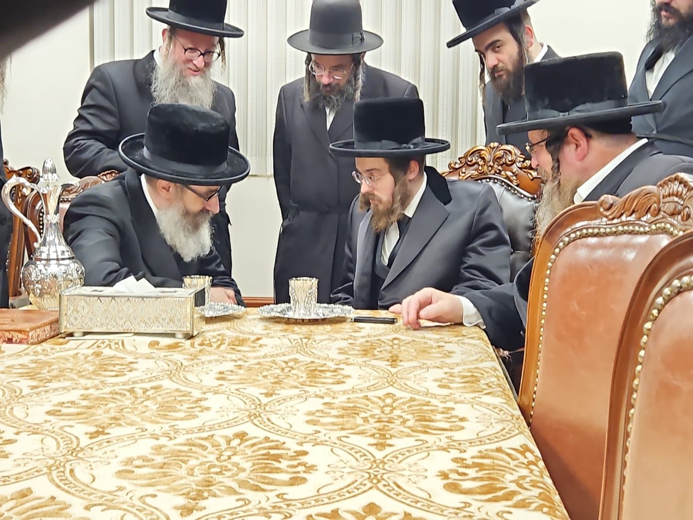 האדמו"ר מסאדיגורה בביקור אצל האדמו"ר מרחמסטריווקא