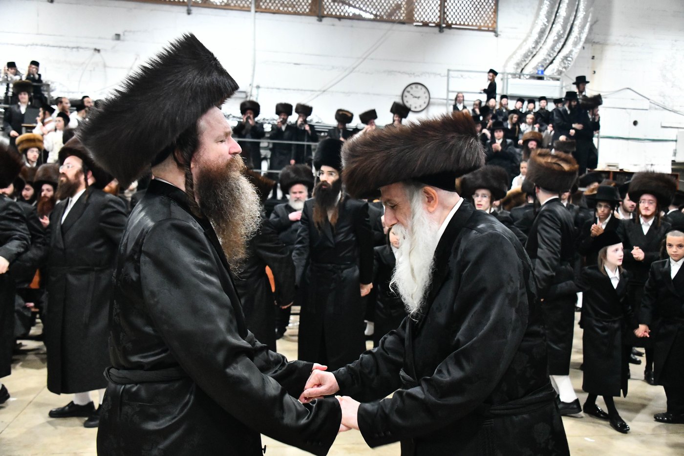 שמחת בית מכנובקא בעלזא - קרעטשניף - ווערצקי