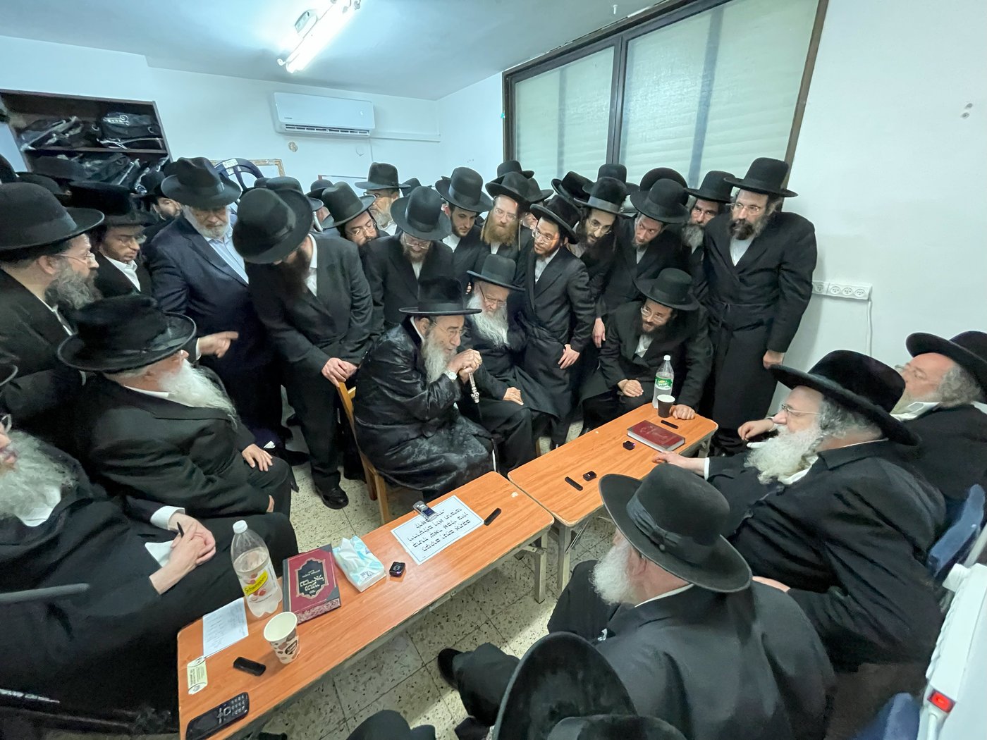 ניחום אבלים על פטירת הרבנית מגור ע"ה