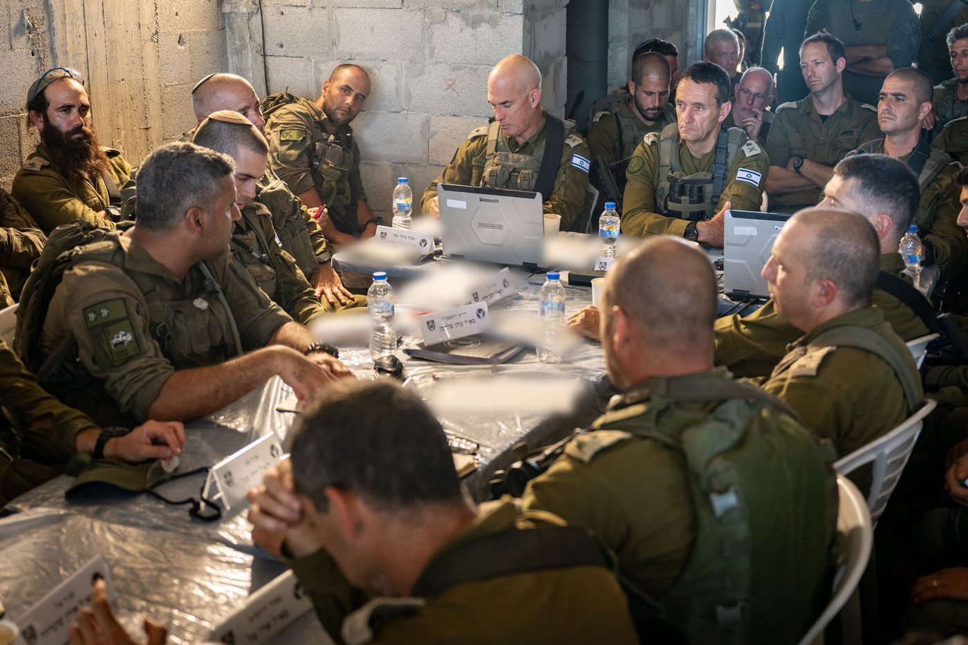 פגיעה ישירה בבית באביבים | אזעקות בגליל העליון | מתעדכן