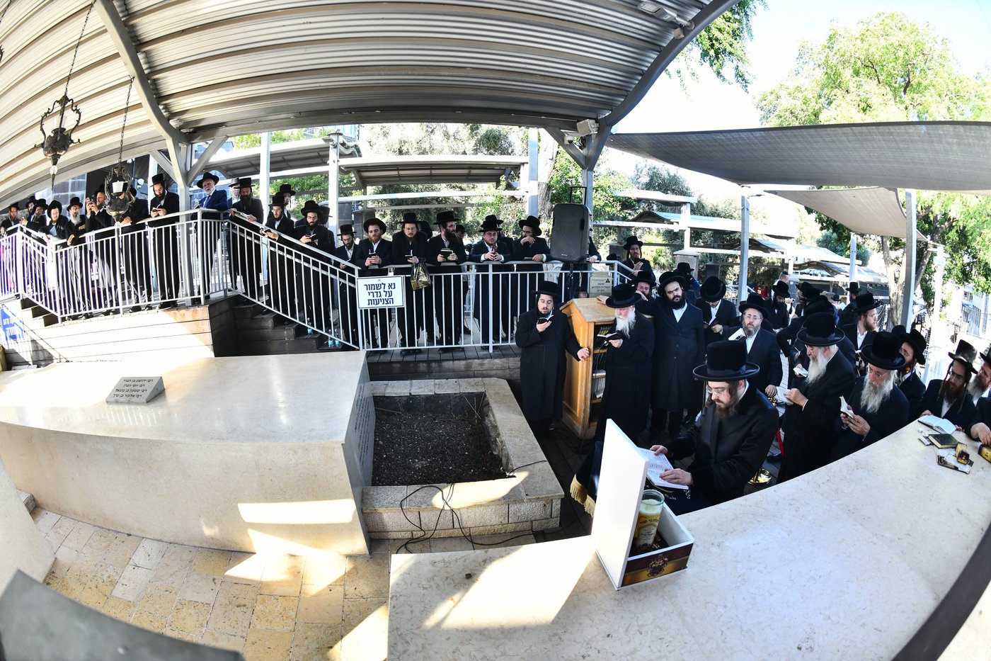 האדמו"ר מסאדיגורה במסע לצפון