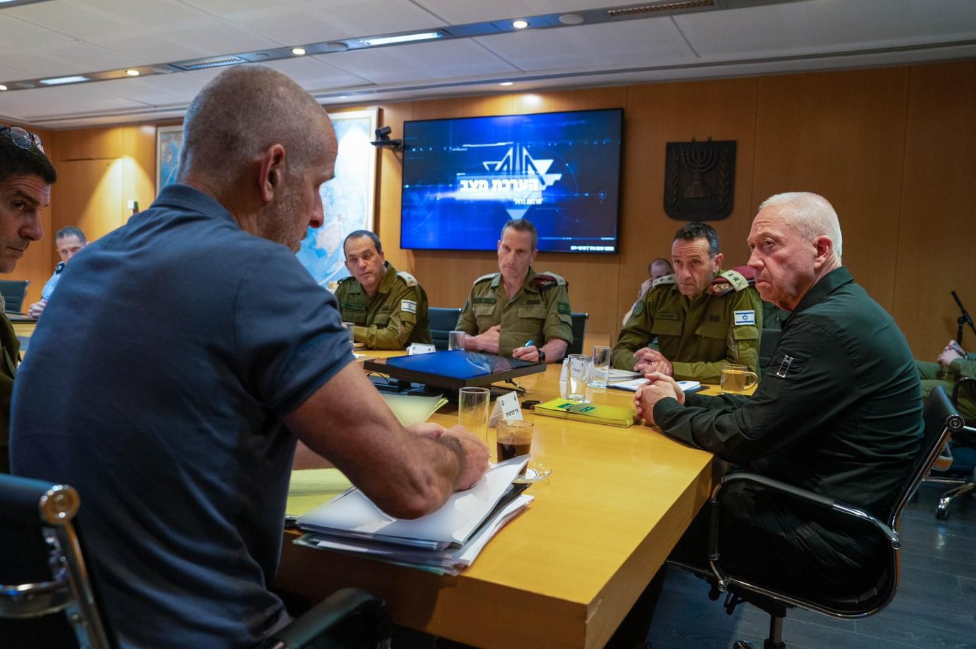 שר הביטחון בהערכת מצב, היום