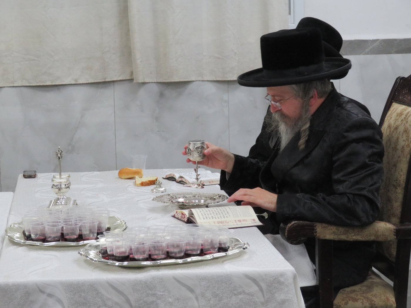 טיש הילולא בסאווראן