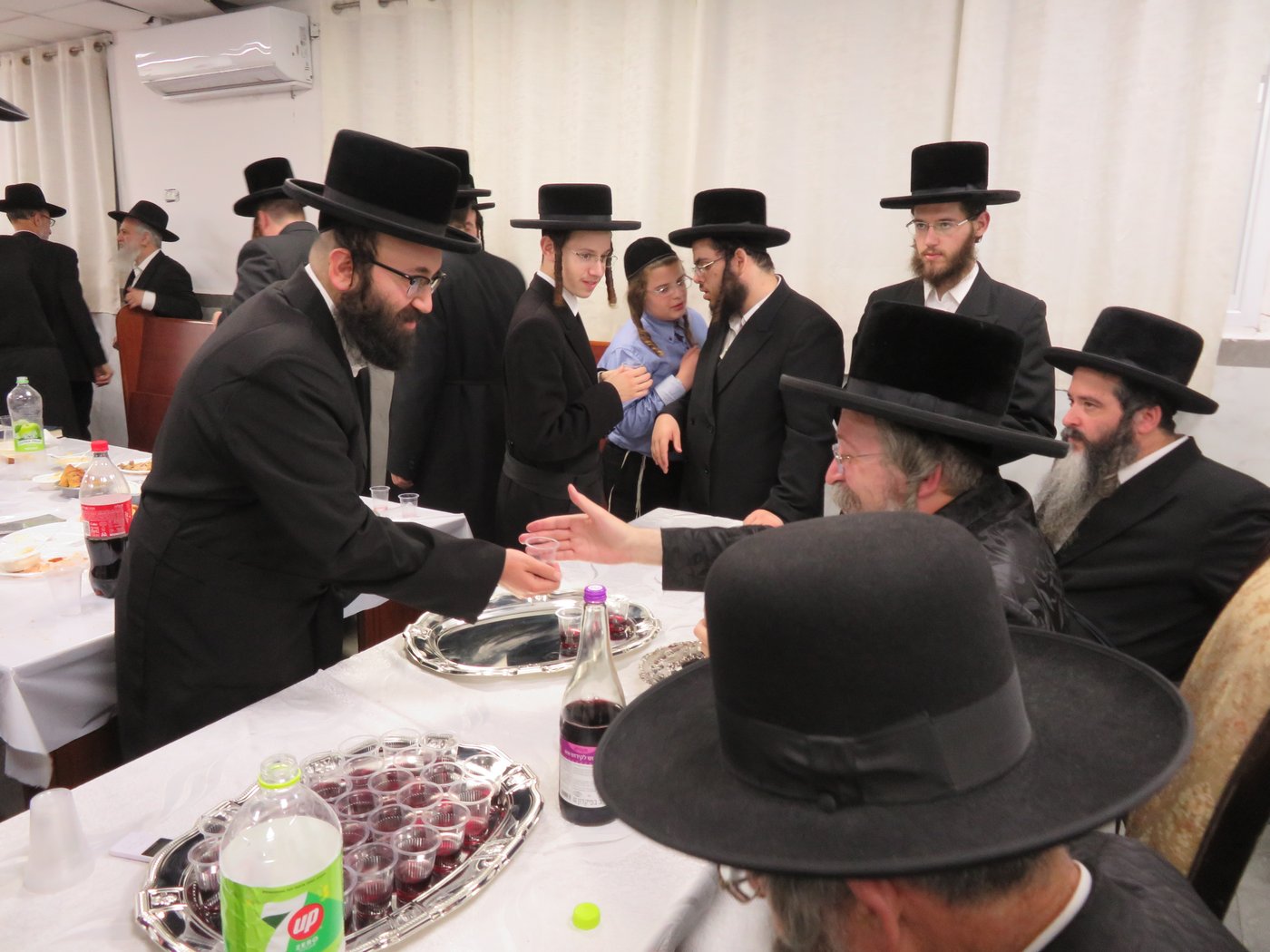 טיש הילולא בסאווראן