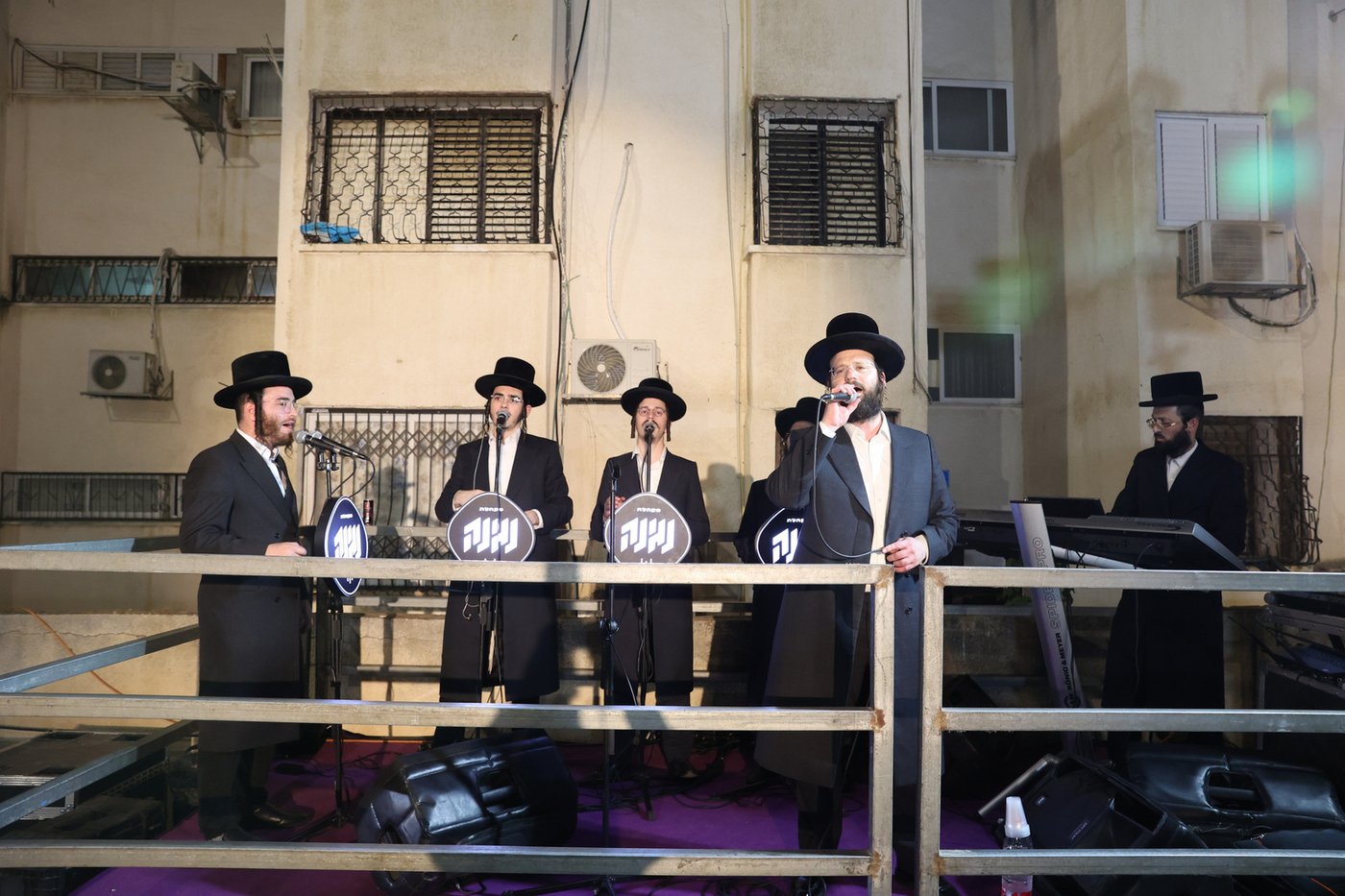 מעמד פדיון 'פטר חמור' אצל רבי רפאל אבוחצירא 
