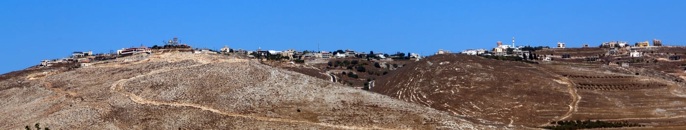 מארון א-ראס, בתצפית מאביבים